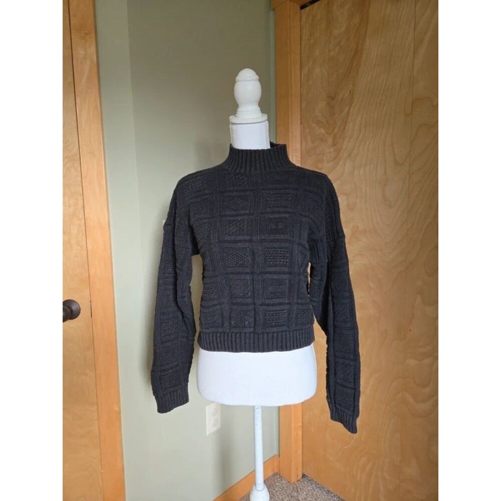 Vintage 80s black textured pattern turtleneck sweater